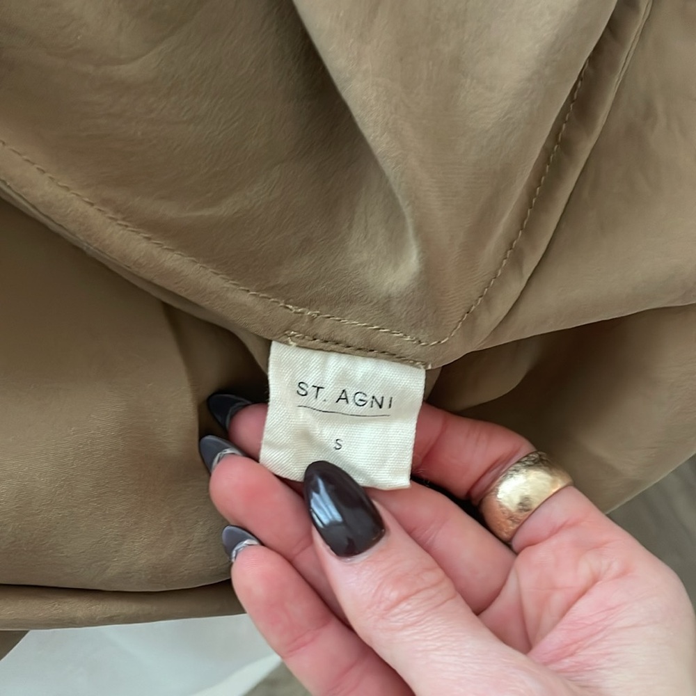 ST. AGNI SILK TOP - Picture 3 of 4